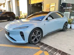 2024 Nio ET5 75kWh EV, синий — фото 1