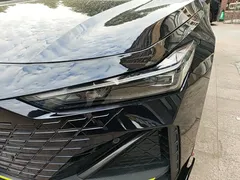 2022 Changan UNI-V 1.5T Sport, чёрный — фото 24