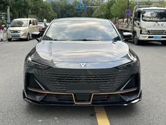 2022 Changan UNI-V 1.5T Sport — фото 2