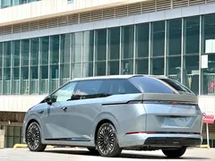 2026 Xpeng X9 EREV 1602 Ultra, синий — фото 17