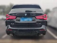 2022 BMW X3 Premium M Night Package, чёрный — фото 5
