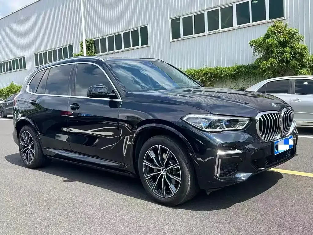 2022 BMW X5 30Li Premium M Sport Package