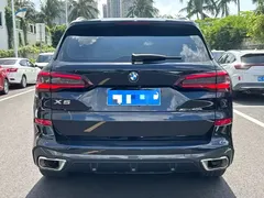2022 BMW X5 30Li Premium M Sport Package, чёрный — фото 8