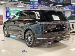 2026 Aito M7 EV Max 4WD 5-Seat, чёрный — фото 7