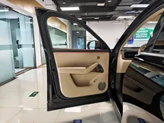 2026 Aito M7 EV Max 4WD 5-Seat, чёрный — фото 8
