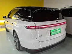 2025 Li Auto i8 Standard — фото 5