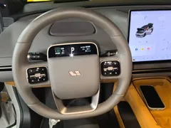 2025 Li Auto i8 Standard — фото 11