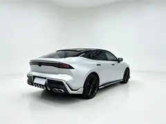 2022 Changan UNI-V 1.5T Premium — фото 9
