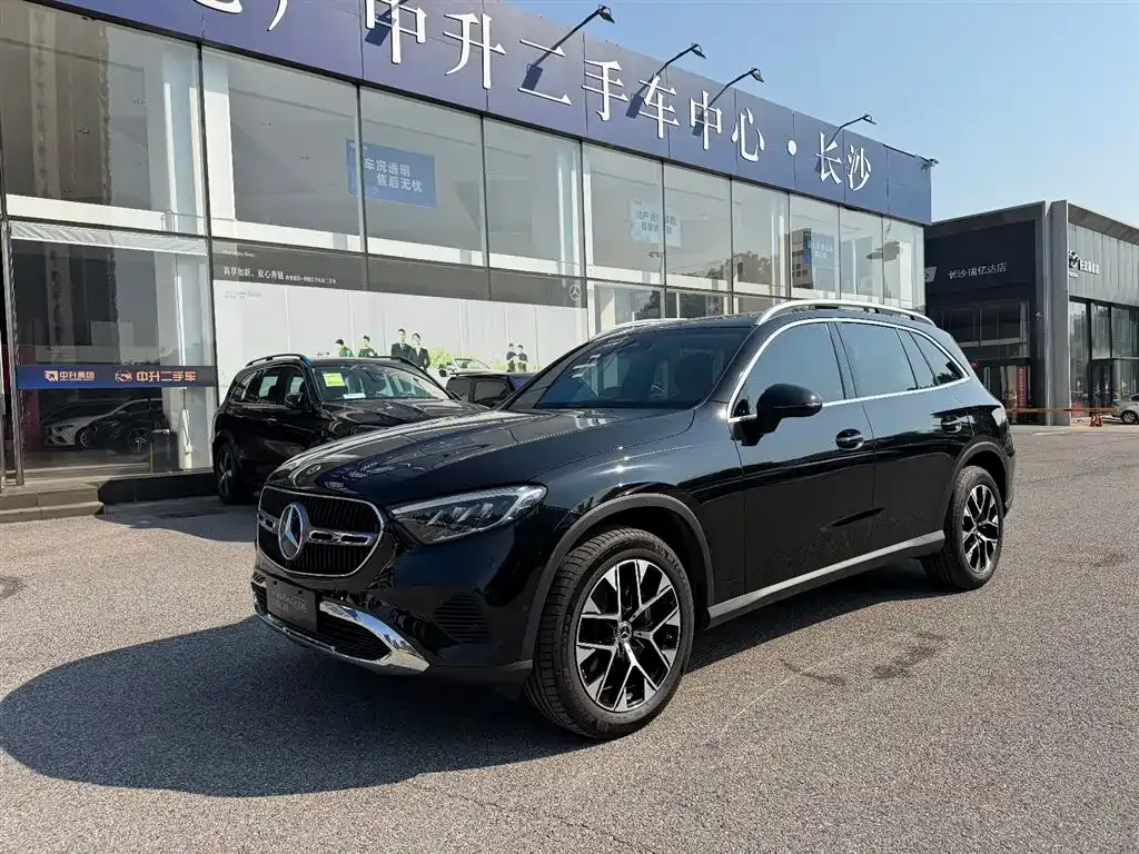 2023 Mercedes-Benz GLC 260 L 4MATIC Dynamic 5-Seat