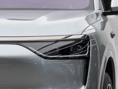 2025 Aito M8 EREV Ultra 53.4kWh 5-seat 192-line LiDAR — фото 3