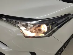 2020 Toyota C-HR 2.0L, белый — фото 5