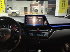 2020 Toyota C-HR 2.0L, белый — фото 13