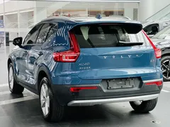 2023 Volvo XC40 Fashion, синий — фото 9