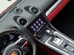 2022 Porsche 718 Boxster GTS 2.5T — фото 15