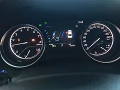 2019 Toyota Camry 2.5G Luxury, белый — фото 14