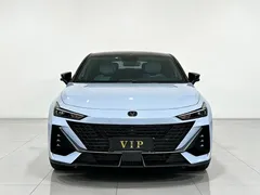 2022 Changan UNI-V 1.5T Premium, синий — фото 2