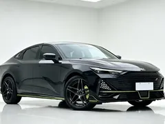 2022 Changan UNI-V 1.5T Premium, чёрный — фото 3