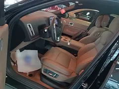 2025 Li Auto L8 Smart Refresh, чёрный — фото 16