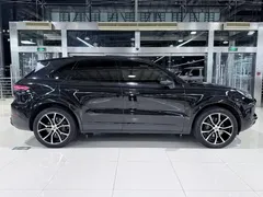 2023 Porsche Cayenne E-Hybrid 2.0T PHEV Platinum, чёрный — фото 18