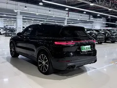 2023 Porsche Cayenne E-Hybrid 2.0T PHEV Platinum, чёрный — фото 20