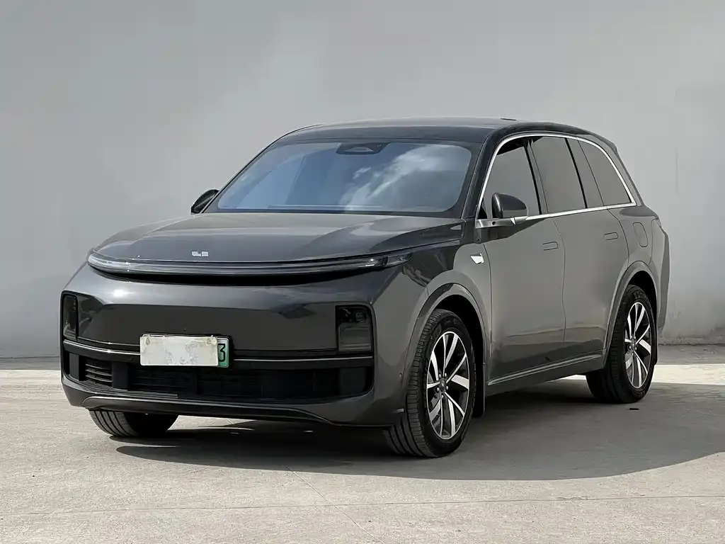 2023 Li Auto L8