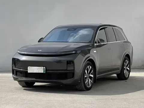 2023 Li Auto L8
