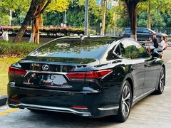 2021 Lexus LS 500h Excellence, чёрный — фото 4