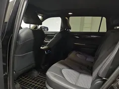 2022 Toyota Crown Kluger 2.5L HEV 4WD Premium, чёрный — фото 5