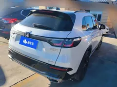 2023 Honda HR-V 2.0L e:HEV, белый — фото 3