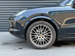 2023 Porsche Cayenne 3.0T Platinum Edition, синий — фото 4