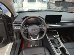 2022 Geely Emgrand 4th Gen 1.5L CVT Premium — фото 11