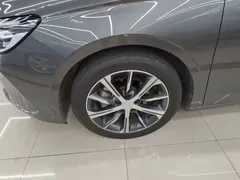 2022 Geely Emgrand 4th Gen 1.5L CVT Premium — фото 23