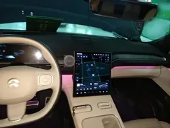 2023 Nio EC7 75kWh, синий — фото 6