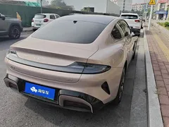 2026 Xiaomi SU7 RWD Standard — фото 3