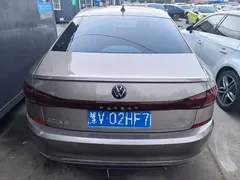 2022 Volkswagen Passat 330TSI Luxury — фото 13