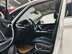 2023 Geely Jiaji L 1.5TD DCT Luxury, белый — фото 3