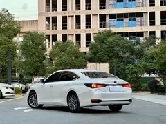 2021 Lexus ES 200 Excellence, белый — фото 21