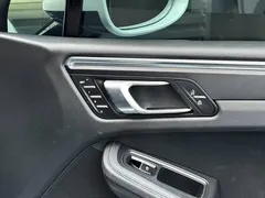 2023 Porsche Macan 2.0T, белый — фото 37