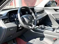 2023 Hongqi HS5 2.0T Pro, чёрный — фото 6