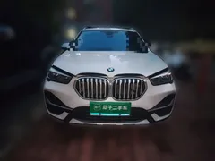 2021 BMW X1 Premium, белый — фото 2