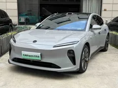 2024 Nio ET5T 75kWh Touring — фото 1