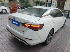2021 Nissan Sylphy 1.6L XL CVT, белый — фото 3