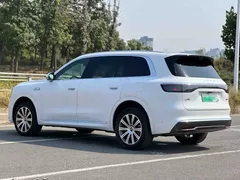 2025 Aito M8 EREV Ultra 53.4kWh 6-seat 192-line LiDAR, белый — фото 6