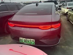 2025 BYD Qin L EV 545km Superior — фото 8