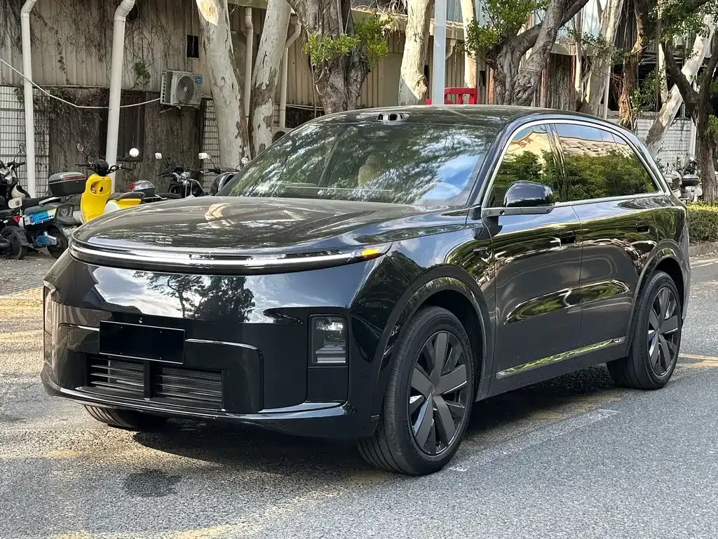 2026 Li Auto L8