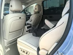 2025 Li Auto i8 Standard, синий — фото 4