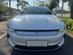 2024 BYD Qin PLUS Honor Edition EV 420km, белый — фото 2