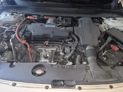 2018 Honda Accord 2.0L Hybrid, белый — фото 10