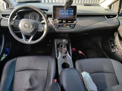 2021 Toyota Corolla TNGA 1.5L CVT Elite, белый — фото 5