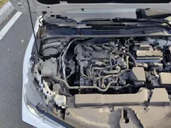 2021 Toyota Corolla TNGA 1.5L CVT Elite, белый — фото 20